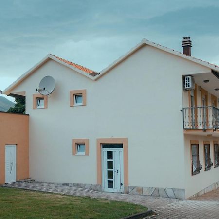 Holiday Home Rozic - Villa With Private Seasonal Heated Pool Мостар Экстерьер фото